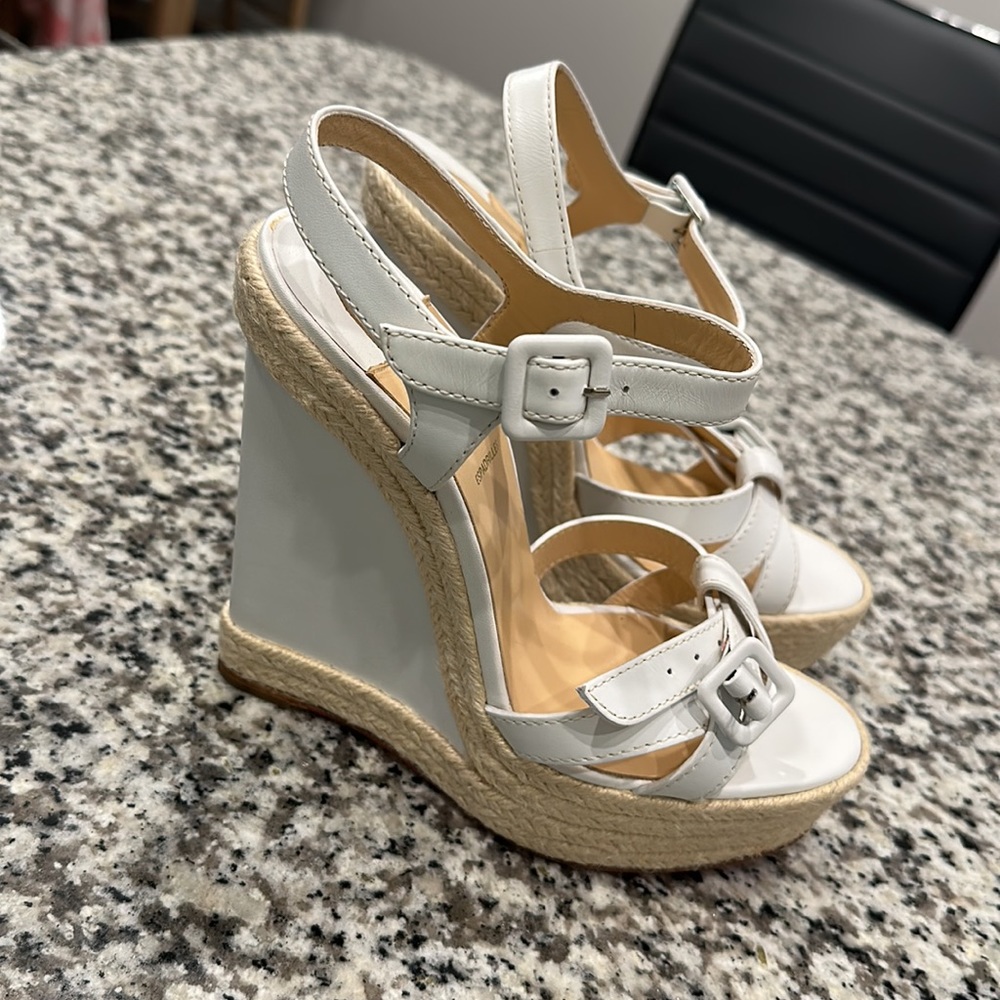 Christian Louboutin Espadrille Sandals 40. US 8.5 NWT NO ORIGINAL 📦 - Picture 2 of 11